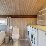 Menka - 1-3km From The Sea By Interhome 펜션 *