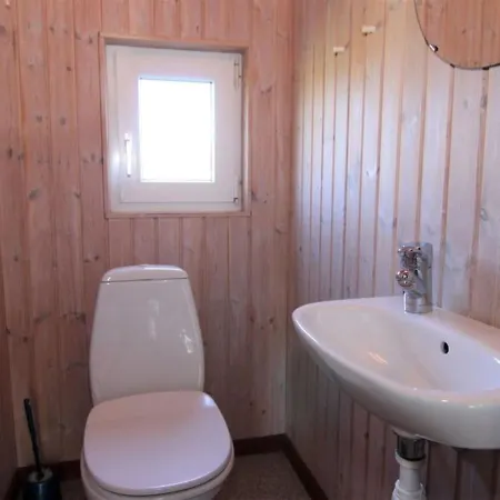 Holiday home Menka - 1-3km From The Sea In Nw Jutland By Interhome Bindslev