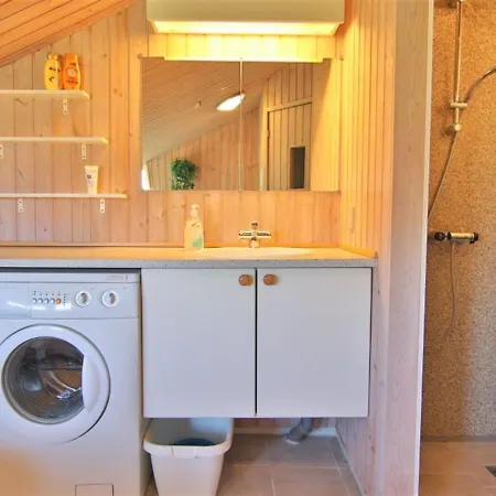 Holiday home Menka - 1-3km From The Sea In Nw Jutland By Interhome Bindslev