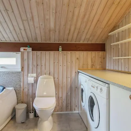 Menka - 1-3km From The Sea By Interhome Feriehus *